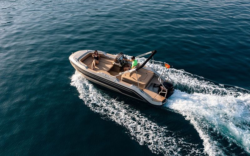 Speedboat trip
